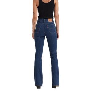 NWOT Womens Levi’s High Rise Bootcut 725 Jeans Size 30
